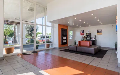 Photo 3 - Motel 6 Redlands, CA