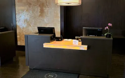 Photo 5 - Sheraton Lisle Naperville Hotel