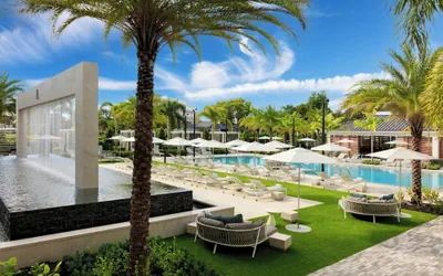 Photo 2 - Renaissance Boca Raton Hotel