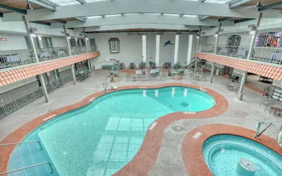 Photo 2 - Quality Inn & Suites Green Bay Downtown