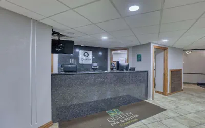 Photo 4 - Quality Inn & Suites Green Bay Downtown