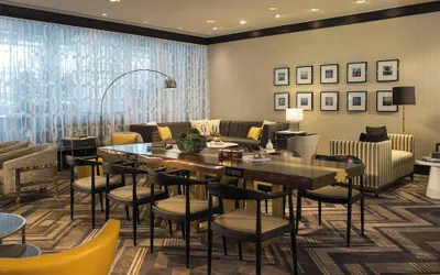 Photo 4 - Renaissance Baltimore Harborplace Hotel
