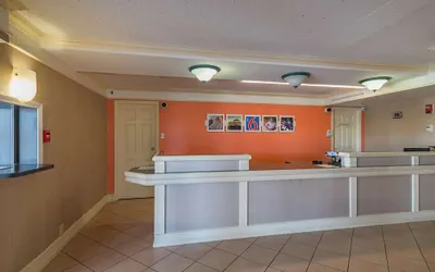 Photo 4 - Motel 6 Grand Prairie, TX - Interstate 30