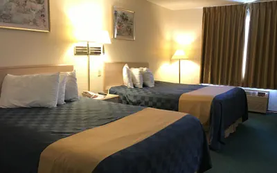 Photo 5 - Americas Best Value Inn Champaign