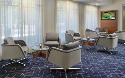 Photo 4 - Courtyard by Marriott Charlottesville