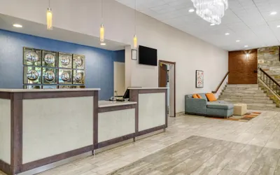Photo 4 - Best Western Fairfax