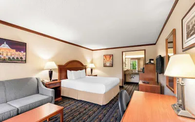 Photo 5 - Best Western Fairfax