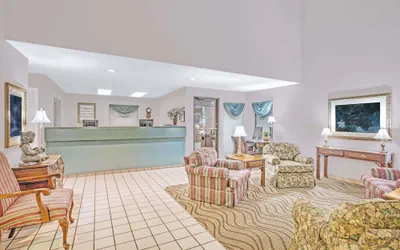 Photo 3 - Days Inn by Wyndham Wytheville