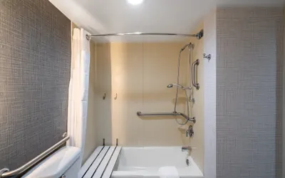 Photo 4 - Holiday Inn Research Park by IHG