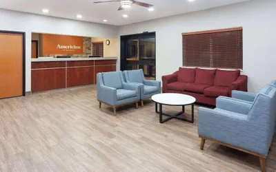 Photo 4 - AmericInn by Wyndham Hudson