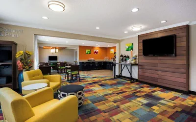 Photo 4 - Quality Inn & Suites Bozeman