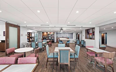 Photo 3 - Hampton Inn by Hilton Los Angeles Airport LAX