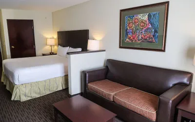 Photo 5 - Oxford Suites Portland - Jantzen Beach