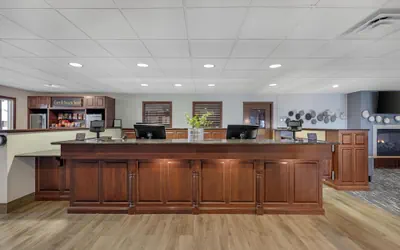 Photo 3 - Best Western Plus Dubuque Hotel & Conference Center