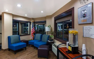 Photo 4 - Quality Inn Marysville