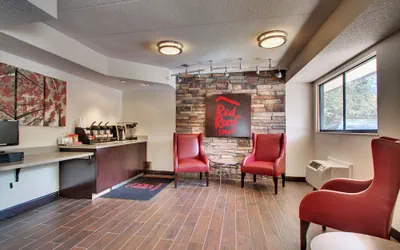 Photo 5 - Red Roof Inn St Louis - Westport/ Maryland Heights