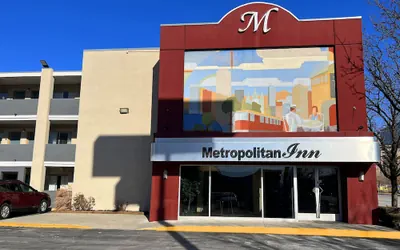 Photo 2 - The Metropolitan Inn