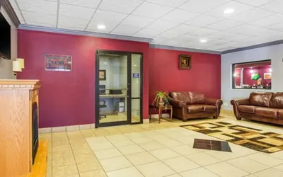 Photo 3 - Quality Inn Ozona I-10