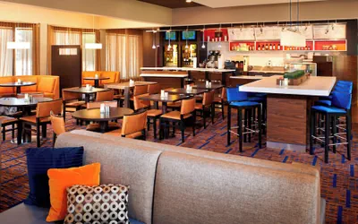 Photo 5 - Courtyard by Marriott Rockford
