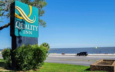 Photo 2 - Quality Inn Biloxi Beach