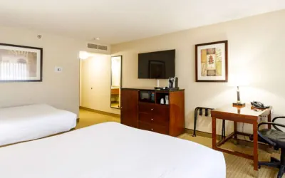 Photo 5 - Maverick Hotel and Casino by Red Lion Hotels