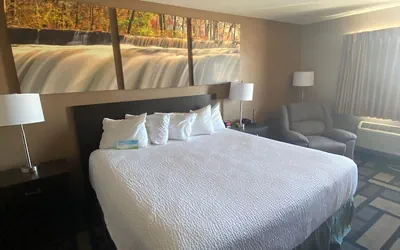 Photo 3 - Days Inn by Wyndham Watertown