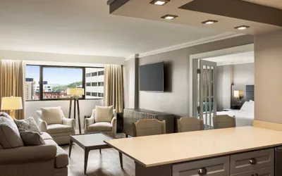 Photo 5 - Crowne Plaza Knoxville Downtown University by IHG