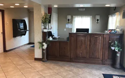 Photo 5 - Days Inn by Wyndham Cave City