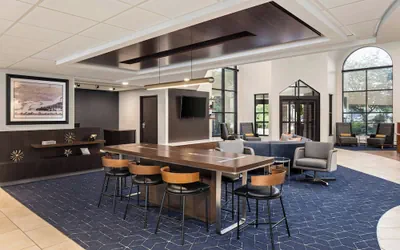 Photo 4 - Courtyard by Marriott La Crosse