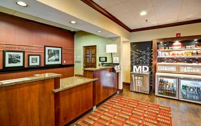Photo 3 - Hampton Inn Baltimore/Glen Burnie