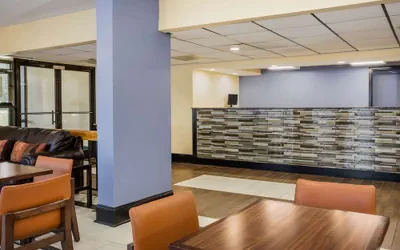 Photo 4 - Days Inn by Wyndham Wilson
