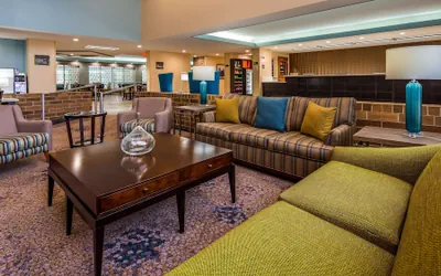 Photo 5 - Best Western Warren Hotel