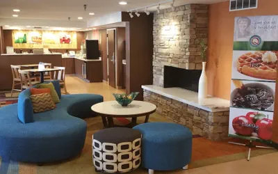 Photo 4 - Quality Inn Cranberry Township