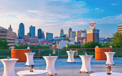Photo 4 - The Westin Kansas City at Crown Center