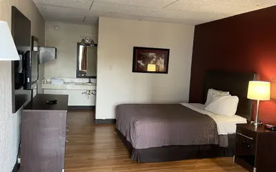 Photo 4 - Knights Inn Ashland