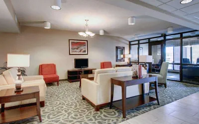 Photo 4 - Comfort Inn & Suites Moss Point Pascagoula