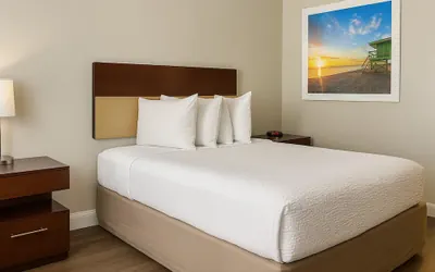 Photo 5 - Days Inn by Wyndham Bradenton I-75