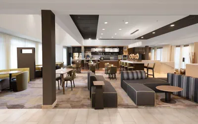 Photo 2 - Courtyard by Marriott Dallas Plano Parkway at Preston Road