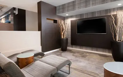 Photo 3 - Courtyard by Marriott Dallas Plano Parkway at Preston Road