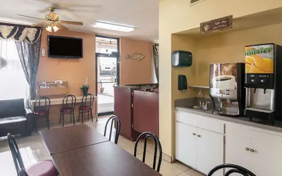 Photo 5 - Econo Lodge Dalhart Hwy 54 - Hwy 287