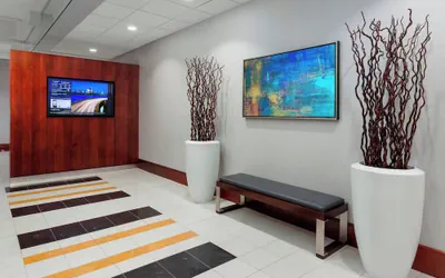 Photo 3 - Courtyard by Marriott Boston-Cambridge