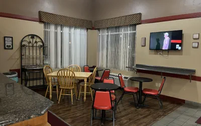 Photo 4 - Americas Best Value Inn Kalispell