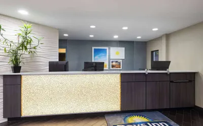 Photo 3 - Days Inn by Wyndham Chattanooga Lookout Mountain West