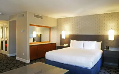 Photo 5 - Hilton Palm Springs Resort