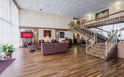 Photo 5 - Red Roof Inn Meridian
