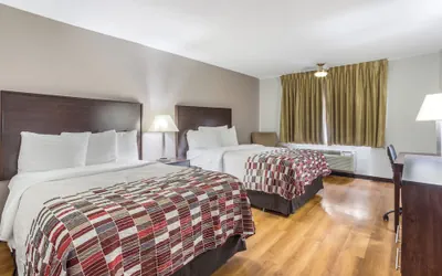 Photo 2 - Red Roof Inn Meridian