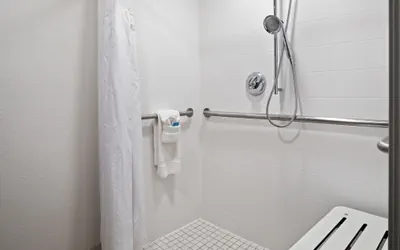 Photo 3 - Holiday Inn Express - Atlanta/Kennesaw by IHG