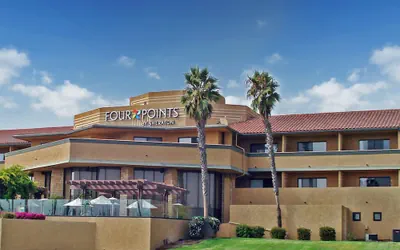 Photo 2 - Four Points by Sheraton Ventura Harbor Resort
