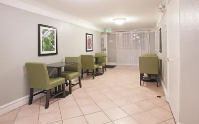 Photo 4 - La Quinta Inn by Wyndham Salt Lake City Midvale