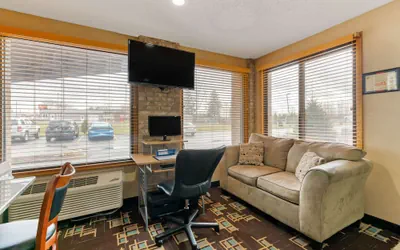 Photo 4 - Quality Inn Wooster